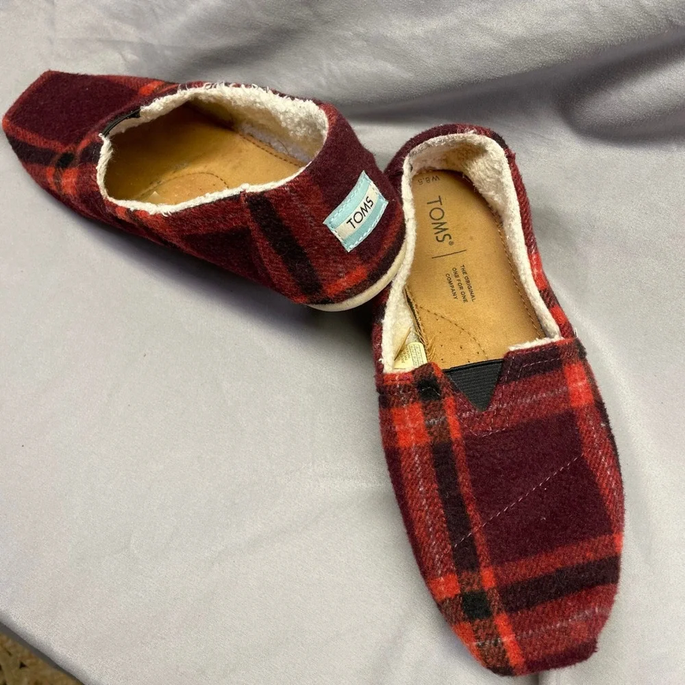 TOMS Womens Alpargata Red Plaid‎ Wool Faux Shearling Lined Slip On Shoes 8.5
